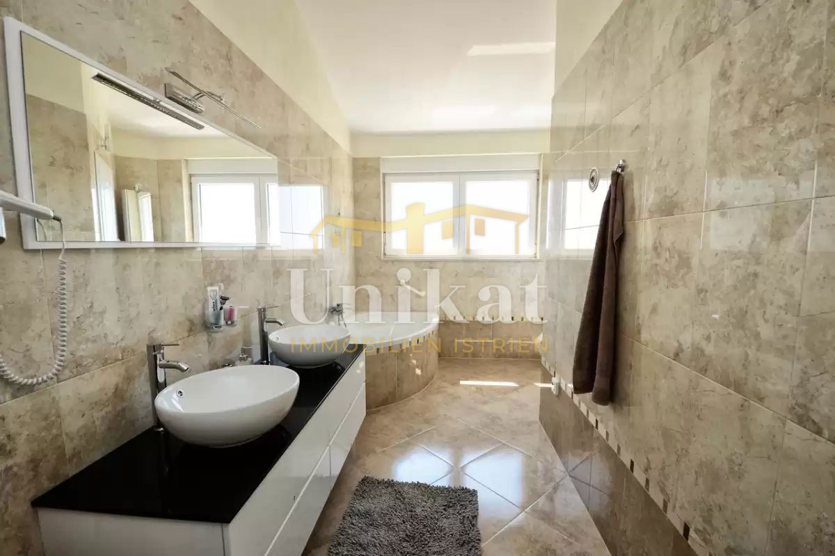 Villa di lusso con fantastica vista sul mare